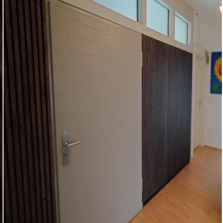 1      Treppenhaus  (3)