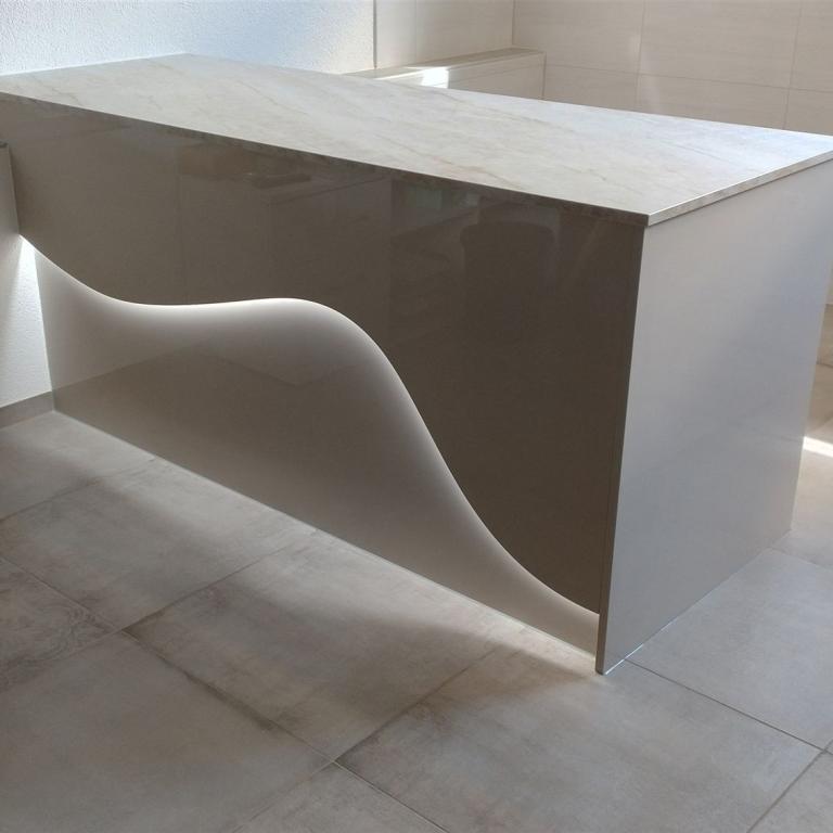Theke (1)